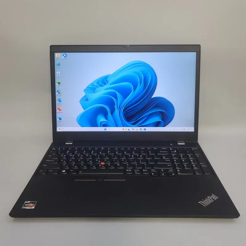 레노버 15인치 Think Pad L15 노트북 판매합니다.