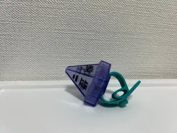 계속 한밤중이면 좋을 텐데. 링 라이트 모래 고양이