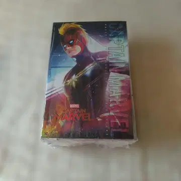 핫토이즈 캡틴 마블 미개봉 새상품