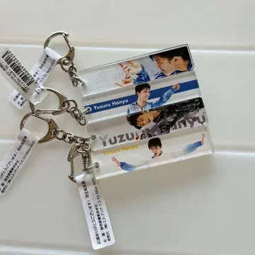 하뉴 유즈루 아크릴 키링 4개 세트