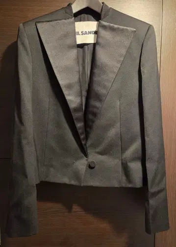 [ JIL SANDER ] 25SS 크롭 자켓