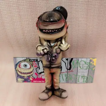 괄호 웃음 잡화점 조이