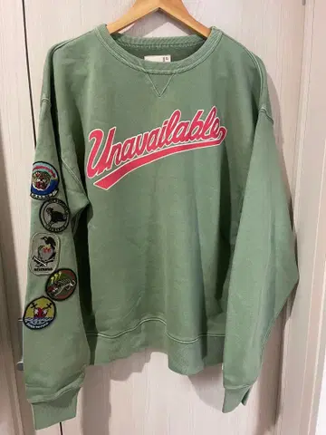 [미사용 미개봉 새상품] 에모셔널리 언어베일러블 맨투맨