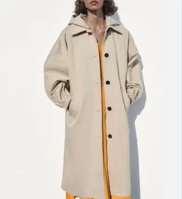 새상품 2way ZARA 자라 롱 코트 후드 탈부착 가능 19,990엔