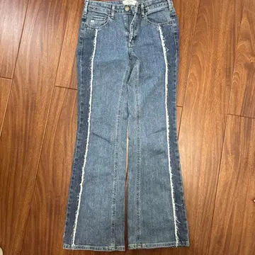 프릭스스토어 SOMETHING/썸씽 리사플레어