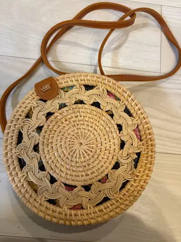 내추럴 라탄 바스켓백