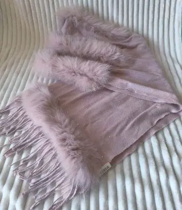 훌라 FURLA 퍼 트리밍 핑크 프린지 머플러