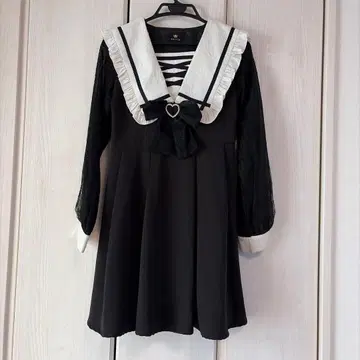 ROJITA 세일러 원피스 지뢰계