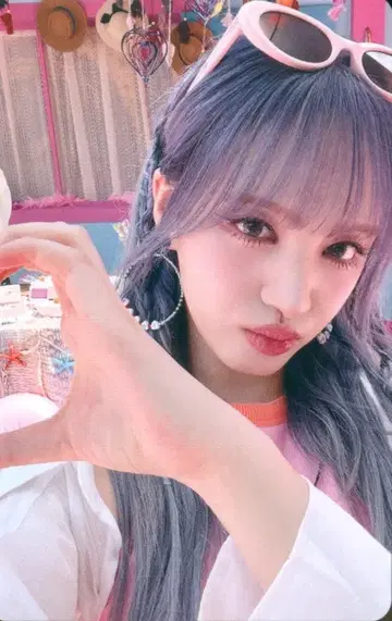 IVE CD샵 LIZ ALIVE 포토카드 럭키 드로우