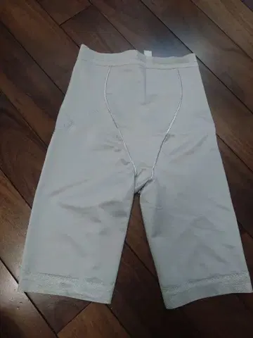 새상품급 브라이덜 이너 거들 M 브라이덜 블룸