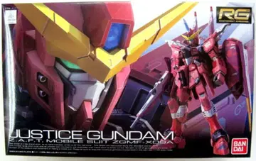 반다이 RG 저스티스 건담