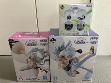 제일복권 원피스 그려나갈 미래 A상 루피 B상 보니 피규어 모음