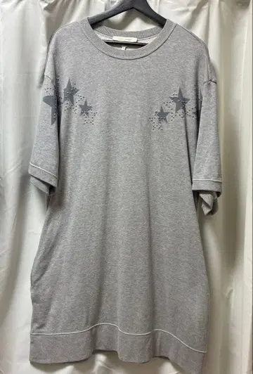 마크제이콥스 맨투맨 원피스