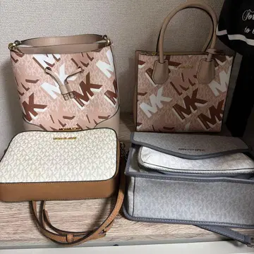 Michael Kors 가방 4개 세트