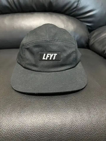 LFYT 라파예트 블랙 제트캡