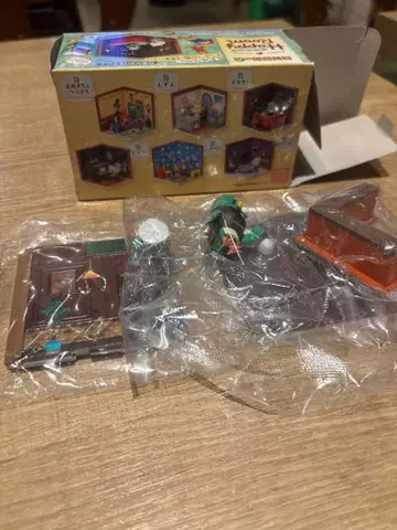 동물의 숲 해피룸 마스터 찻집 비둘기 둥지 미니어처 피규어