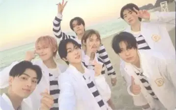 ENHYPEN DIMENSION:DILEMMA 집합 트레이딩 카드 그린