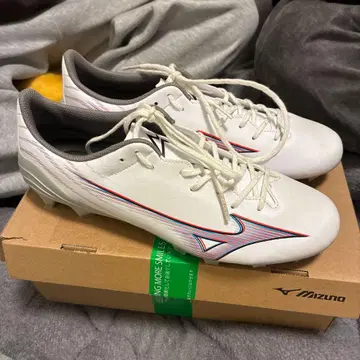 미즈노 축구화 스파이크 화이트