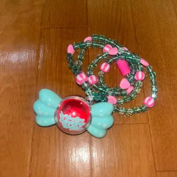 디즈니 팰팰루자 바넬로피 라이트 목걸이 펜던트