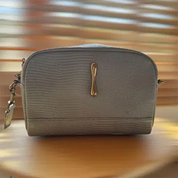 TOFF&LOADSTONE 리자드 숄더백 아이스 블루