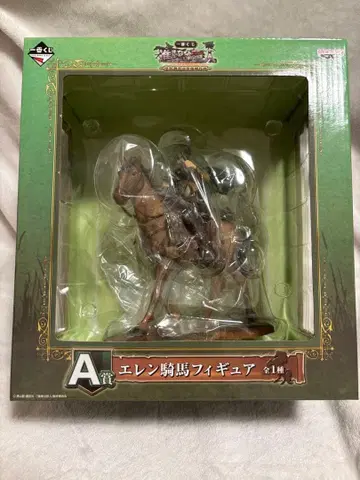 진격의 거인 엘렌 기마 피규어