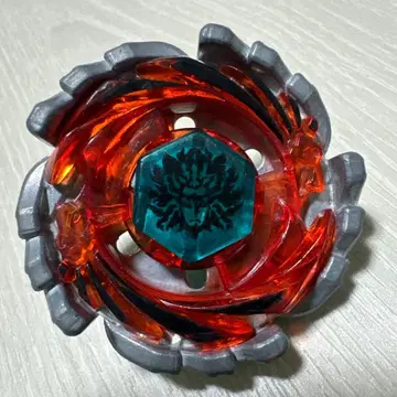 한정판 토네이도 헤라클레오 105F 메탈 파이트 베이블레이드