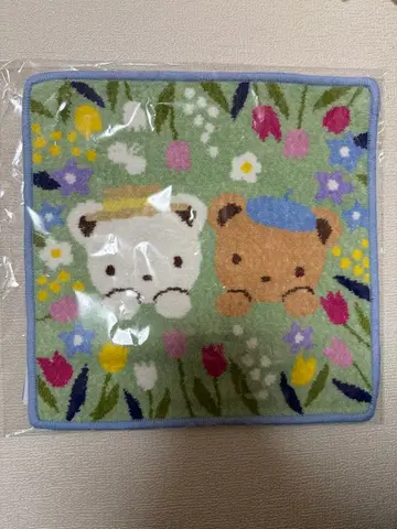 봄의 파밀리아쇼 한정판 셔닐 직조 손수건