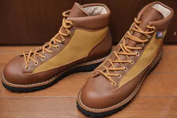 컨디션 최상 시착만 한 상품 Danner 다너 라이트 us8.5