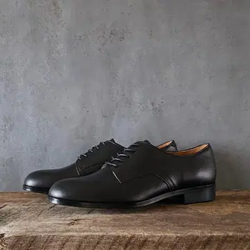 40 파드로네 더비 플레인토 가죽 신발 나노 유니버스