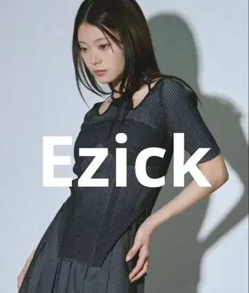 에직 2way design code neck 이레 리브 배색 상의