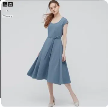 UNIQLO x Theory 블루 반팔 원피스