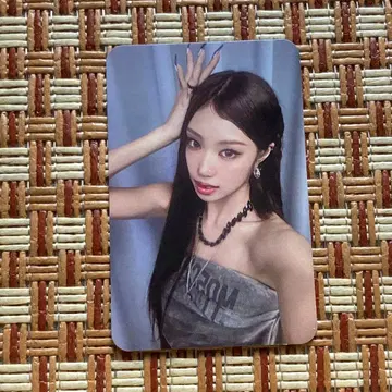 맘마미아 izna 정은 1주차 사전예약 트레이딩 카드