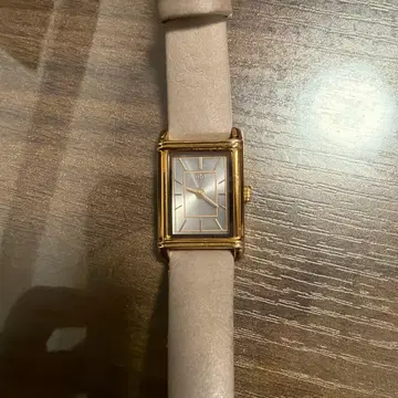 ete 솔라 워치 스퀘어 핑크 골드