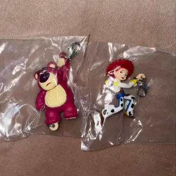 랏소와 제시의 캡슐 토이