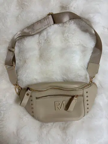 ROBINMAY 로빈메이 백 베이지