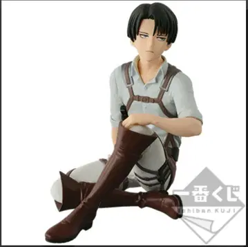 제일복권 진격의 거인 ~생환하라! 조사병단~ G상 리바이 피규어