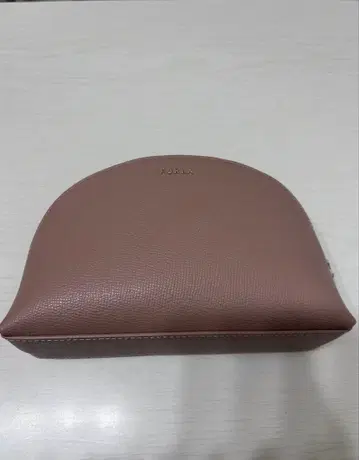 FURLA 돔형 파우치 핑크