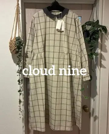 새상품 cloud nine 체크 무늬 롱 원피스