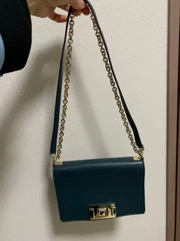 FURLA 다크 그린 가죽 숄더백