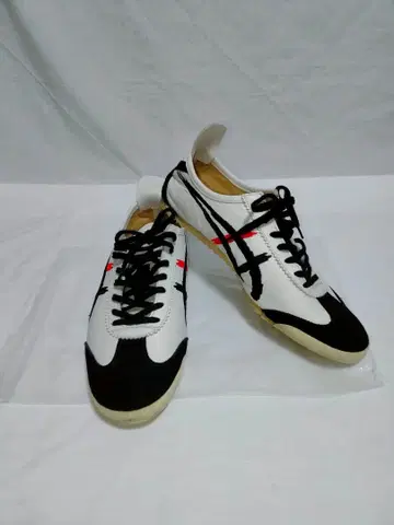 오니츠카타이거 멕시코66 디럭스 일본 메이드 스니커즈 26cm