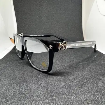 웰링턴 검은색 테두리 안경 실버 블랙 프레임 패션 안경 y2k 크롬