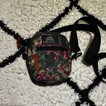 GREGORY 퀵 포켓 꽃무늬 S