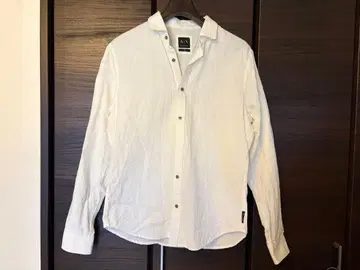 Armani Exchange 화이트 긴팔 셔츠