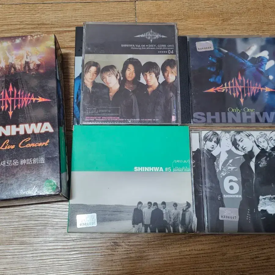Shop 신화콘서트 on Bunjang Global Site - No more Korean account!