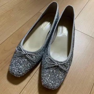 베티 클럽 글리터 펌프스