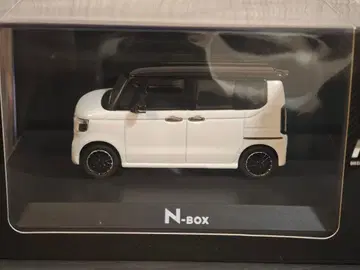 Hobby Japan 1/43 Honda N-BOX CUSTOM