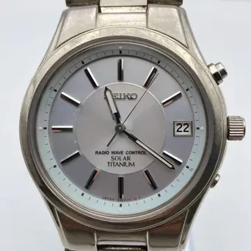 SEIKO 전파 솔라 7B22 티타늄 정크 시각 맞춤 불가 W3E5