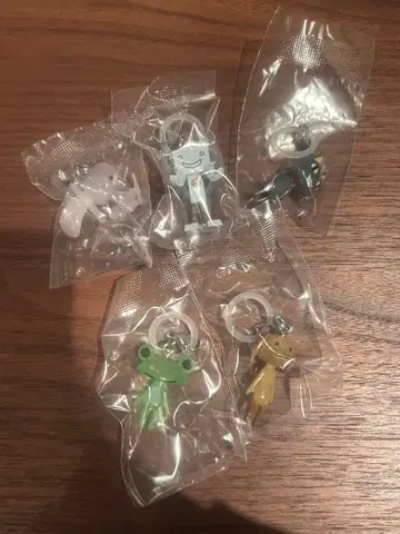 5개 도코데모 잇쇼 메지루시 액세서리 세미 컴프