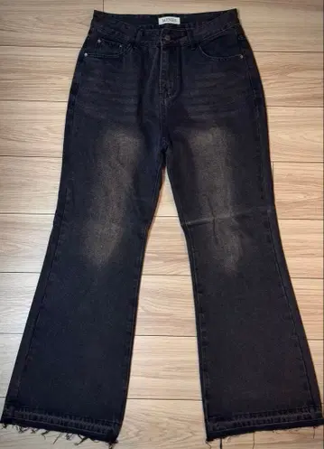 MENES 프린지 부츠컷 (플레어) 데님 블랙