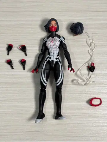 커스텀 마블 레전드 실크 피규어 figure 스파이더맨